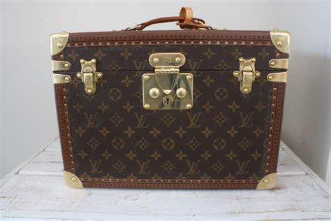 Louis Vuitton vanity case vintage